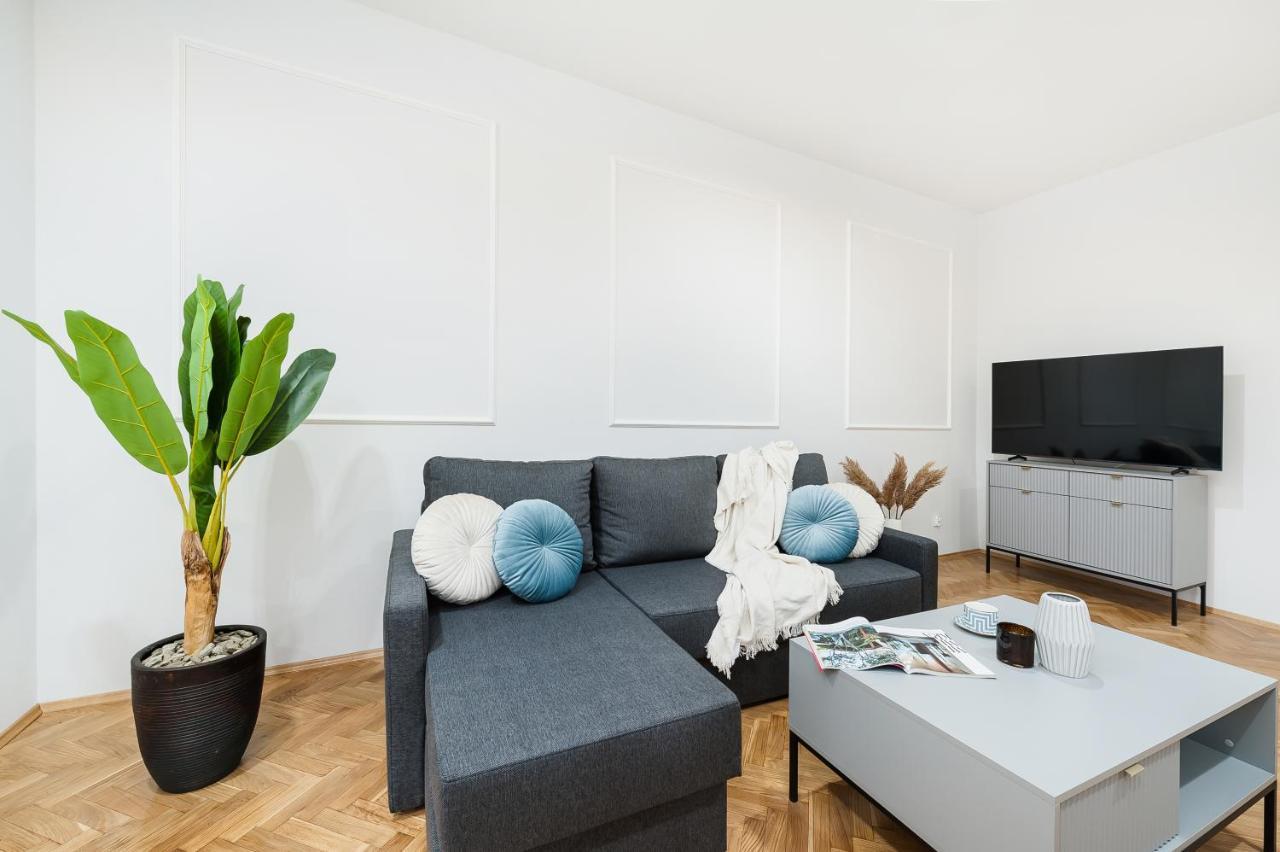Gallery 7 - Apartment 3 Kraków Zewnętrze zdjęcie